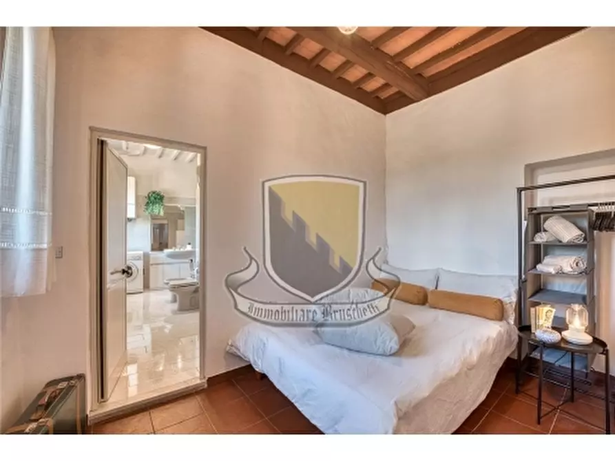 Immagine 22 di Appartamento in vendita  a Sovicille