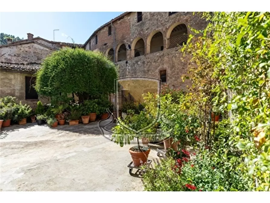 Immagine 27 di Appartamento in vendita  a Sovicille