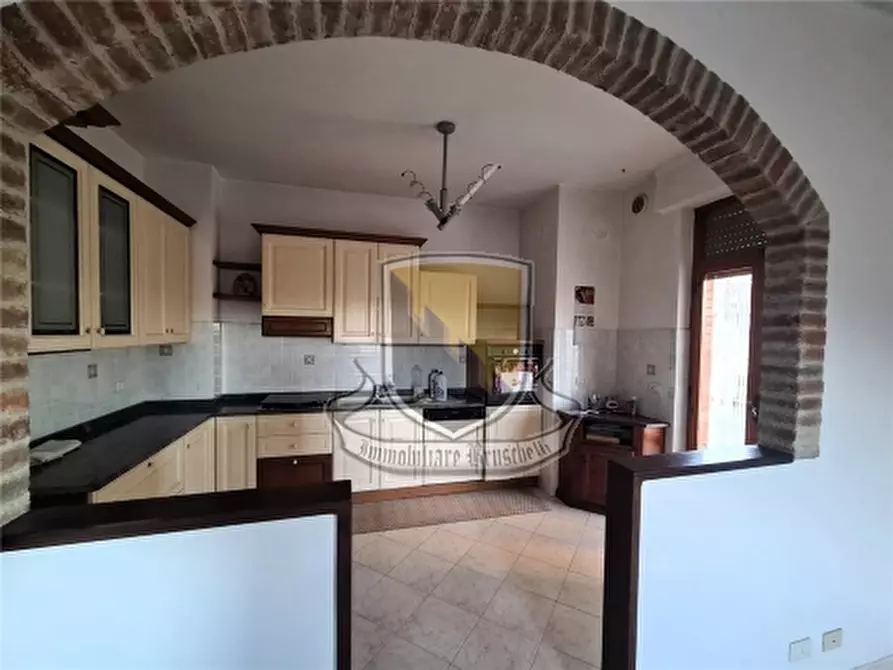 Immagine 4 di Appartamento in vendita  a Sovicille