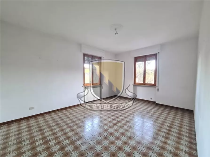 Immagine 2 di Appartamento in vendita  a Sovicille