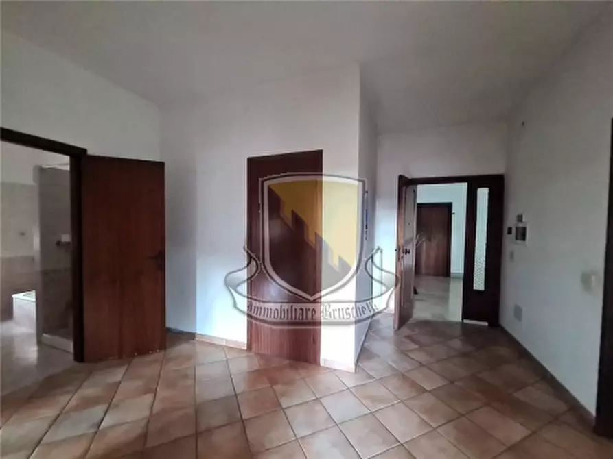 Immagine 4 di Appartamento in vendita  a Sovicille