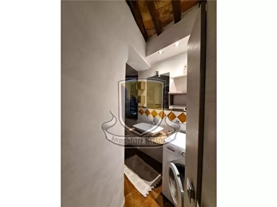 Immagine 16 di Appartamento in vendita  a Sovicille