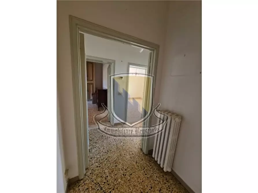 Immagine 15 di Appartamento in vendita  a Sovicille