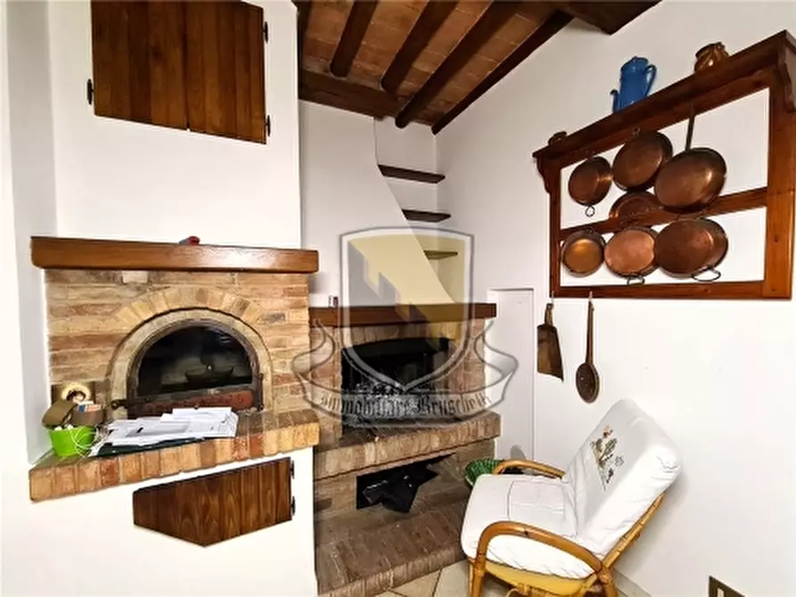 Immagine 10 di Appartamento in vendita  a Sovicille