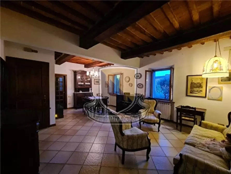 Immagine 13 di Appartamento in vendita  a Sovicille