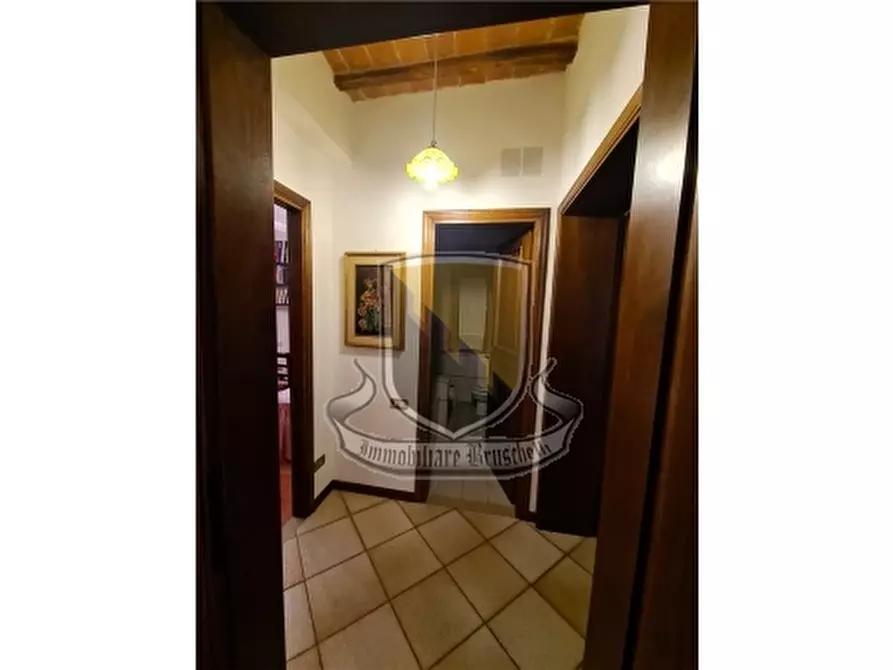 Immagine 18 di Appartamento in vendita  a Sovicille