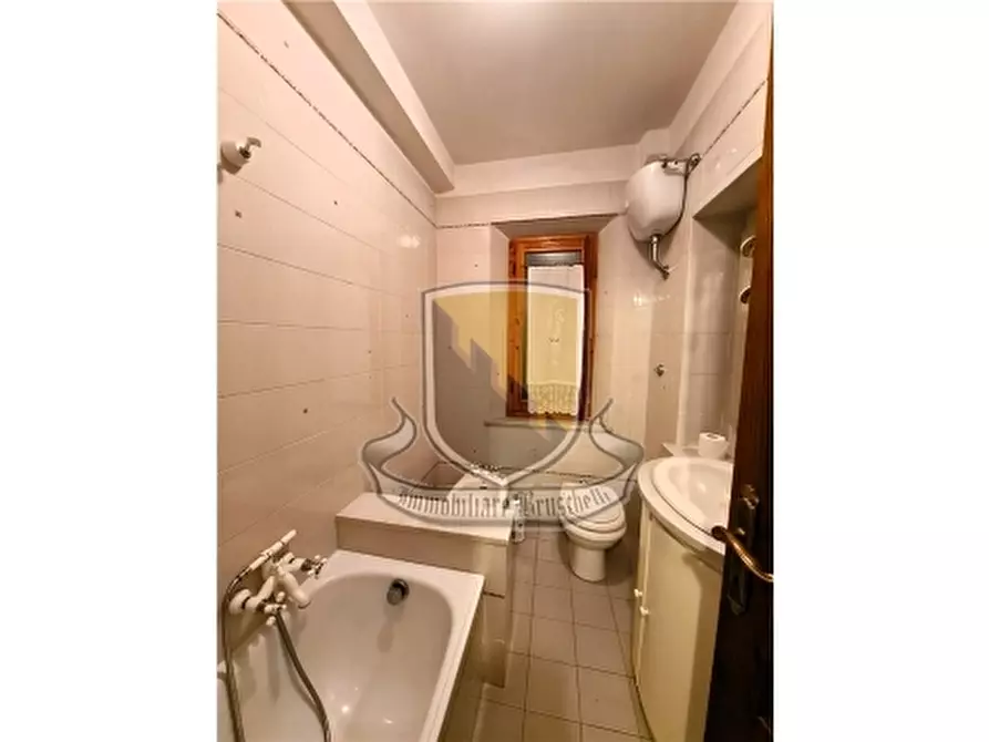 Immagine 20 di Appartamento in vendita  a Sovicille