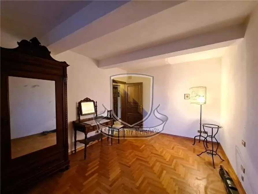 Immagine 22 di Appartamento in vendita  a Sovicille