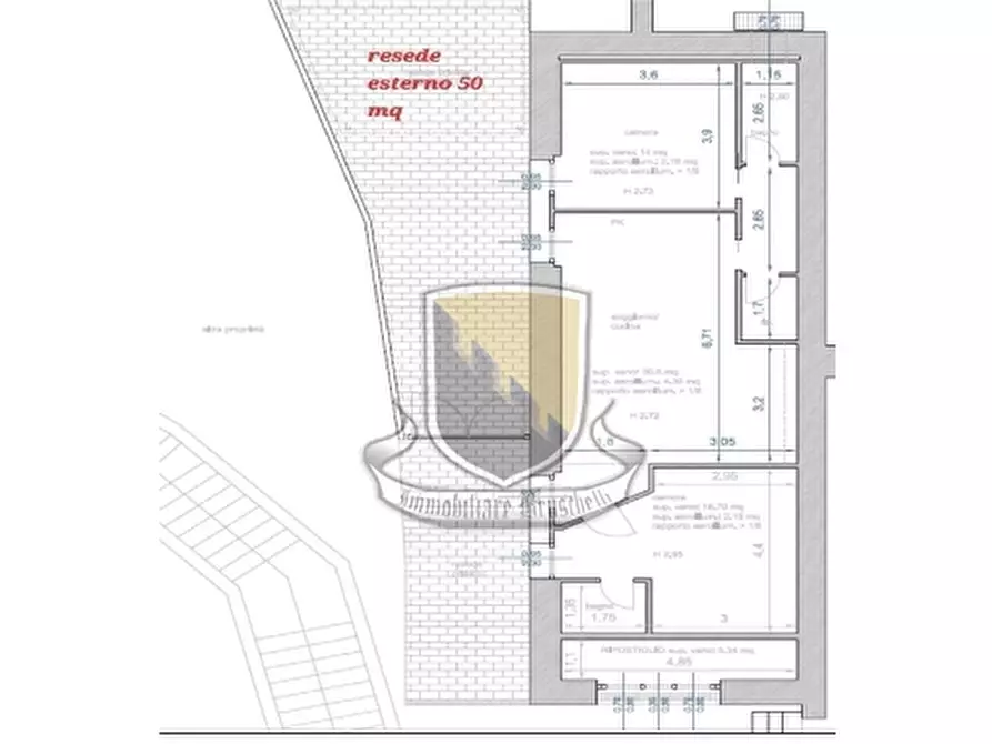 Immagine 25 di Appartamento in vendita  a Siena