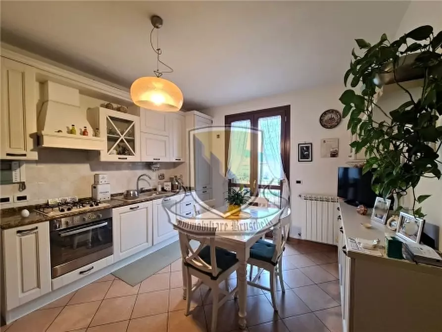 Immagine 4 di Appartamento in vendita  a Sovicille