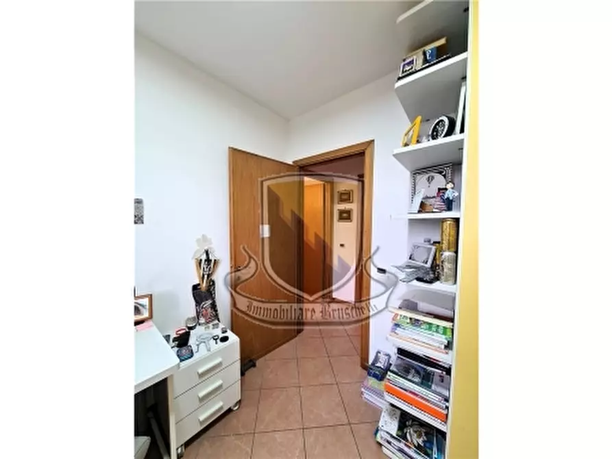 Immagine 14 di Appartamento in vendita  a Sovicille