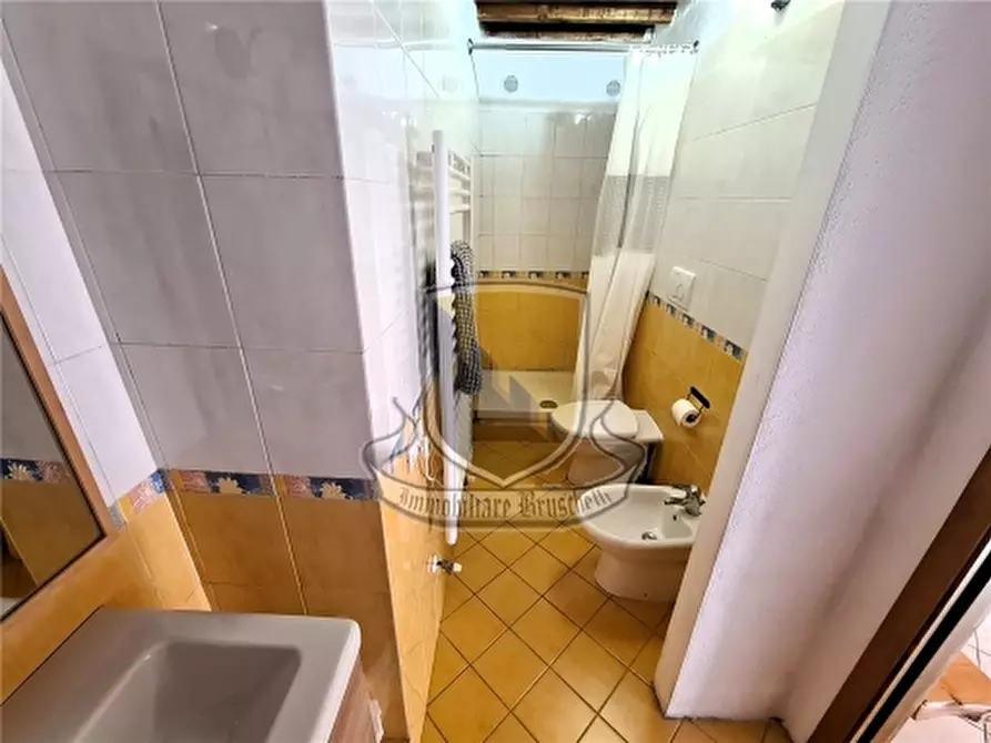 Immagine 12 di Appartamento in vendita  a Chiusdino