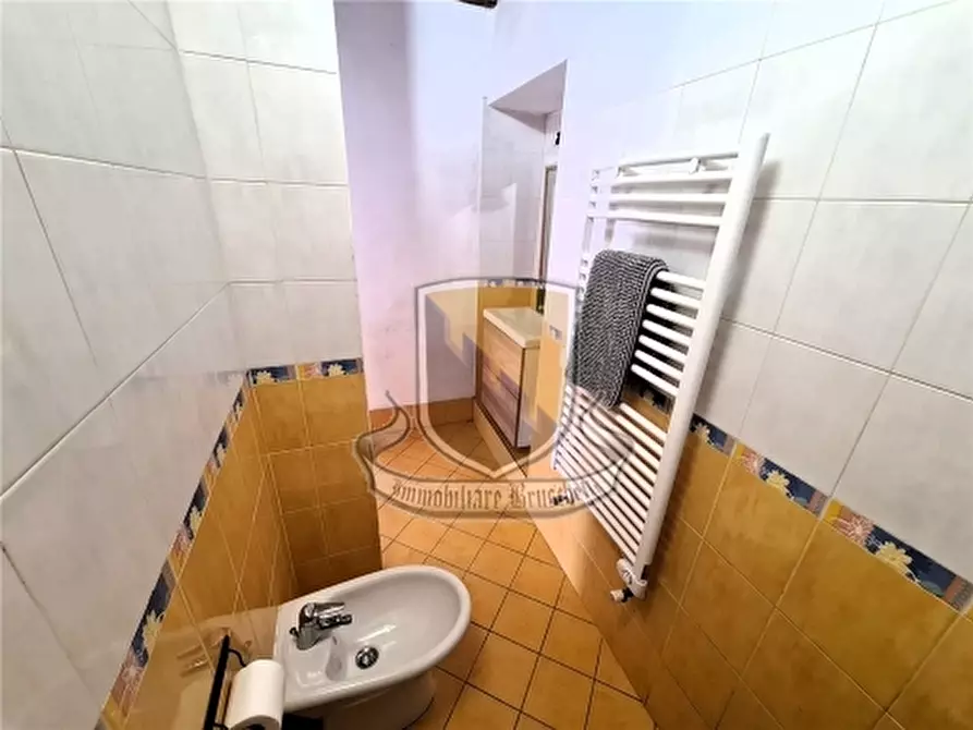 Immagine 13 di Appartamento in vendita  a Chiusdino