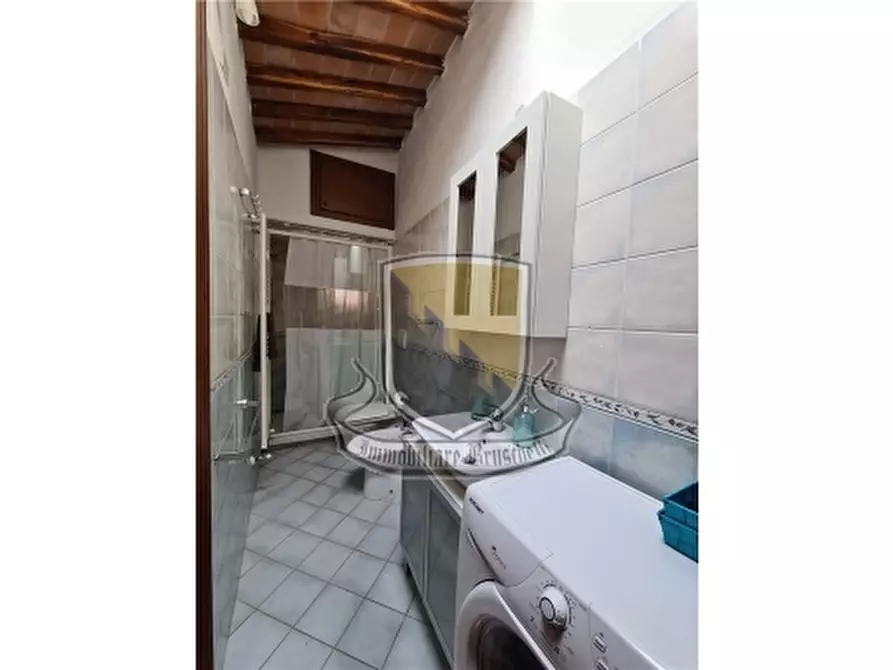 Immagine 23 di Appartamento in vendita  a Chiusdino