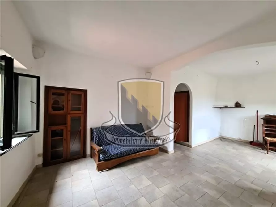 Immagine 4 di Appartamento in vendita  a Monticiano