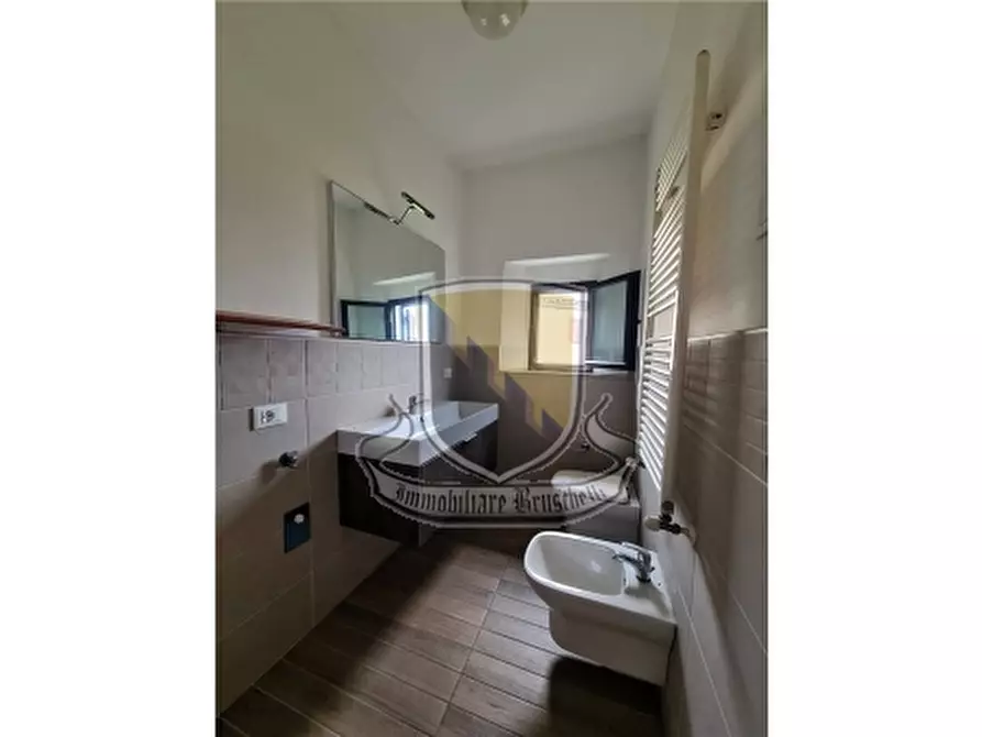 Immagine 7 di Appartamento in vendita  a Monticiano