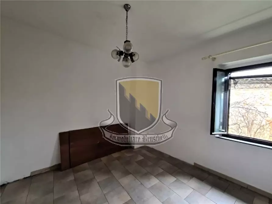 Immagine 12 di Appartamento in vendita  a Monticiano