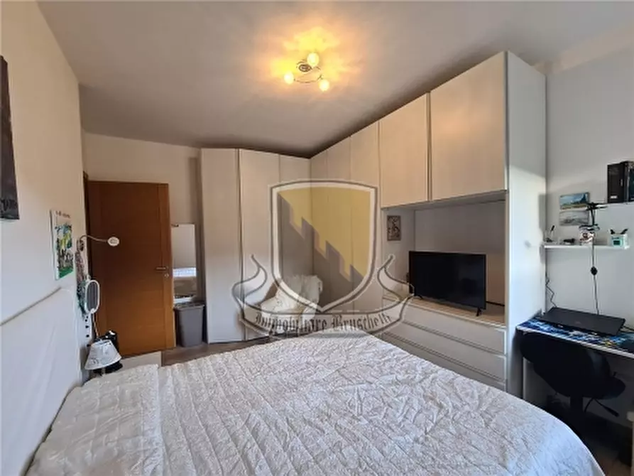 Immagine 16 di Appartamento in vendita  a Sovicille