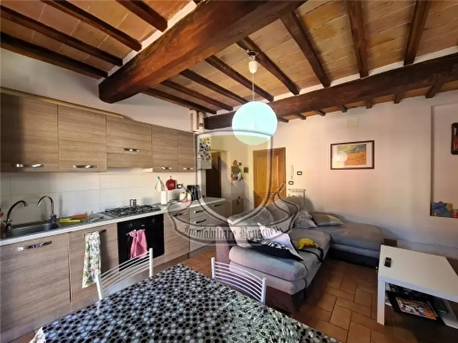 Immagine 2 di Appartamento in vendita  a Sovicille