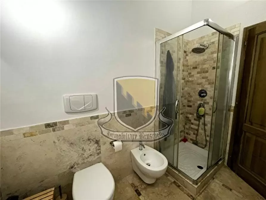 Immagine 23 di Appartamento in vendita  a Monteriggioni