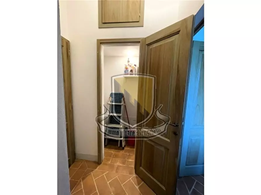 Immagine 25 di Appartamento in vendita  a Monteriggioni