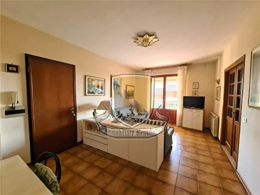 Immagine 2 di Appartamento in vendita  a Sovicille