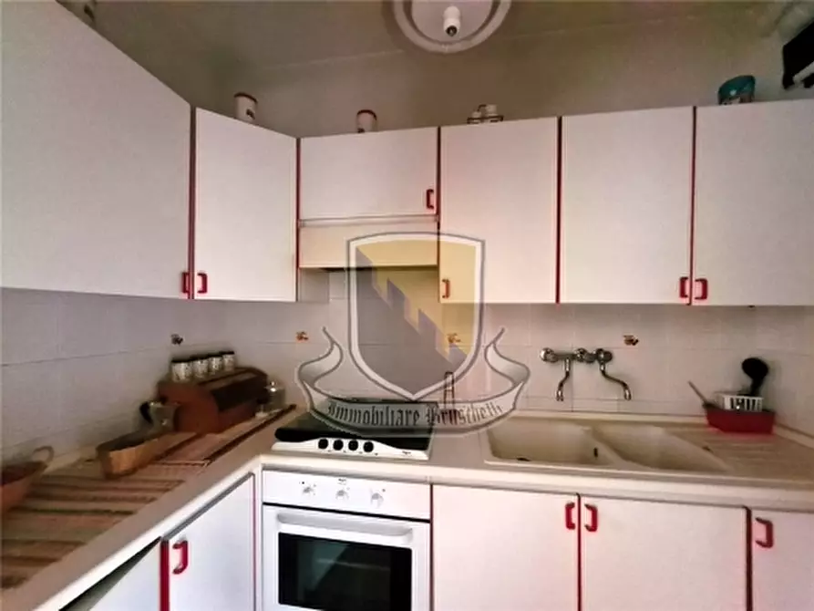 Immagine 4 di Appartamento in vendita  a Sovicille