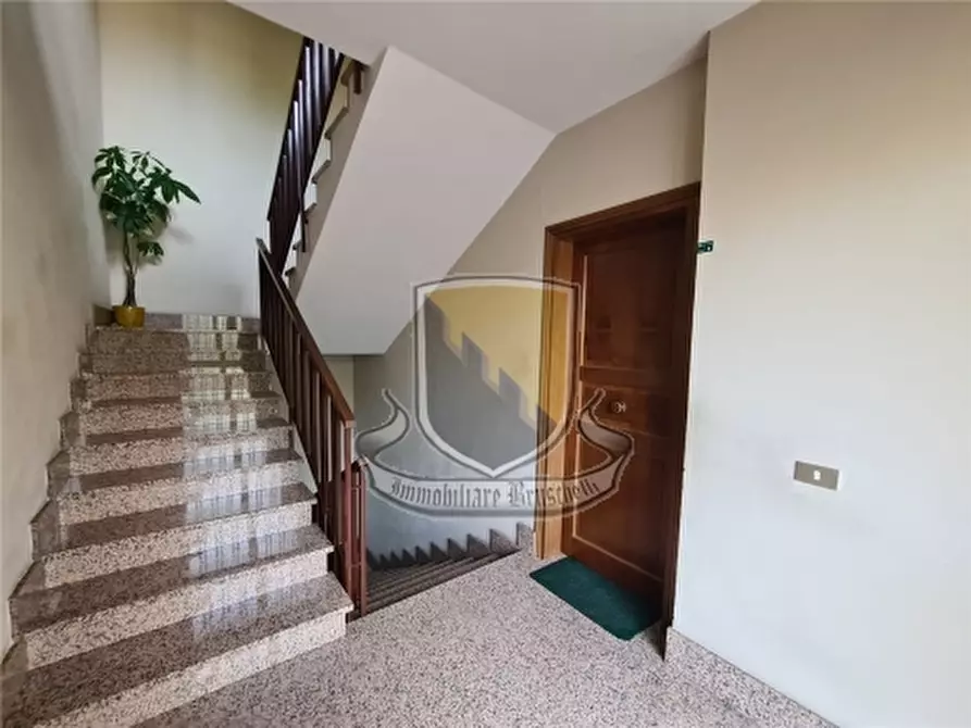 Immagine 23 di Appartamento in vendita  a Sovicille
