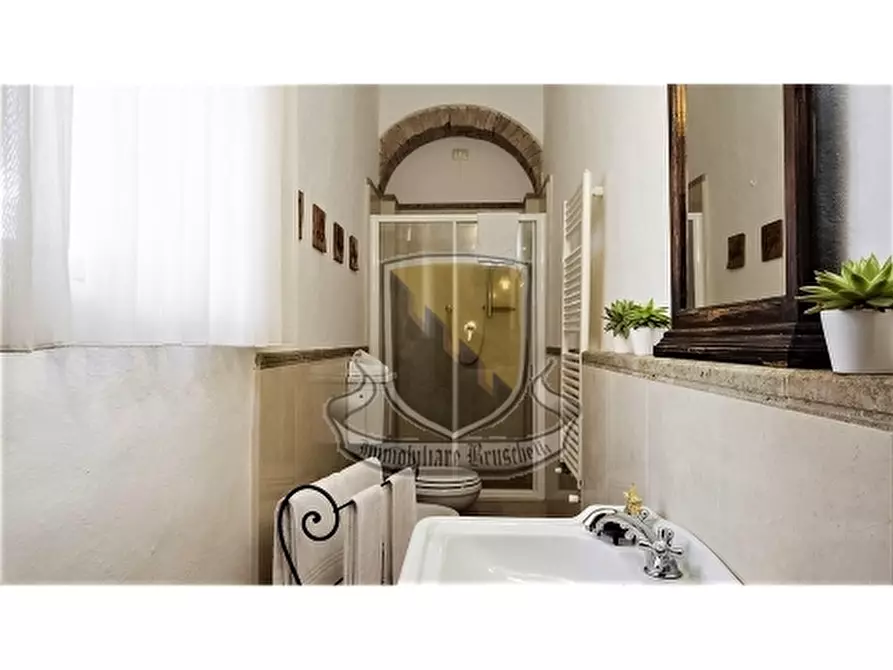 Immagine 24 di Villa in vendita  a Murlo