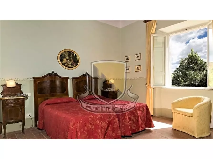 Immagine 35 di Villa in vendita  a Murlo