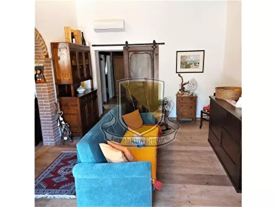 Immagine 39 di Villa in vendita  a Murlo