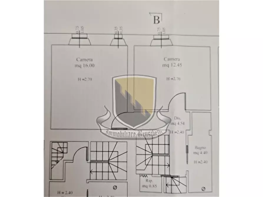 Immagine 10 di Villa in vendita  a Siena