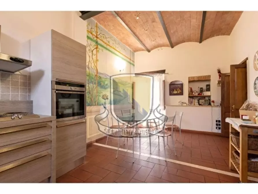 Immagine 4 di Villa in vendita  a Sovicille