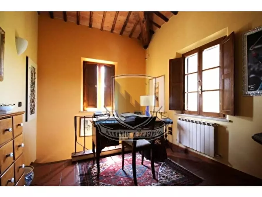 Immagine 6 di Villa in vendita  a Sovicille