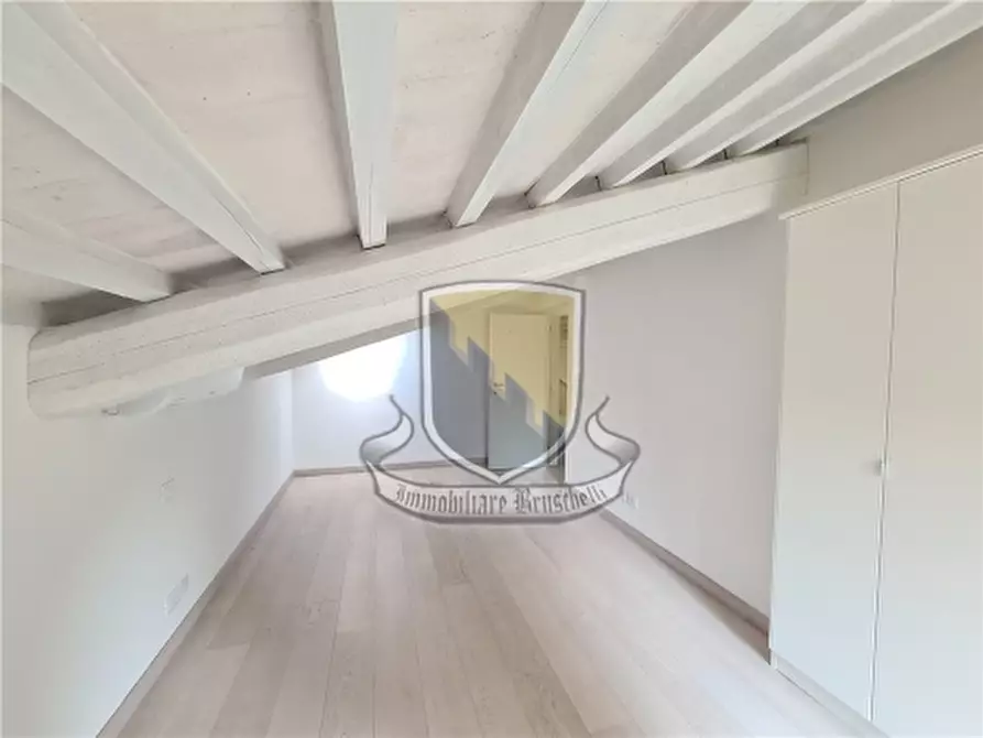 Immagine 49 di Villa in vendita  a Cetona