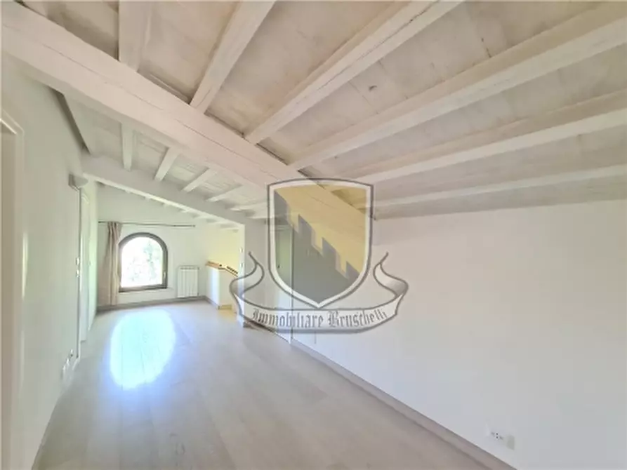 Immagine 50 di Villa in vendita  a Cetona