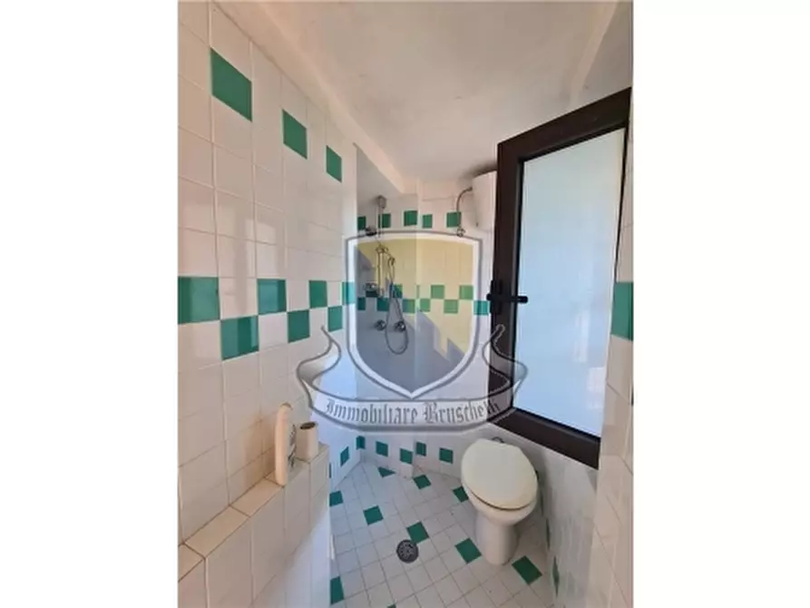 Immagine 32 di Villa in vendita  a Siena