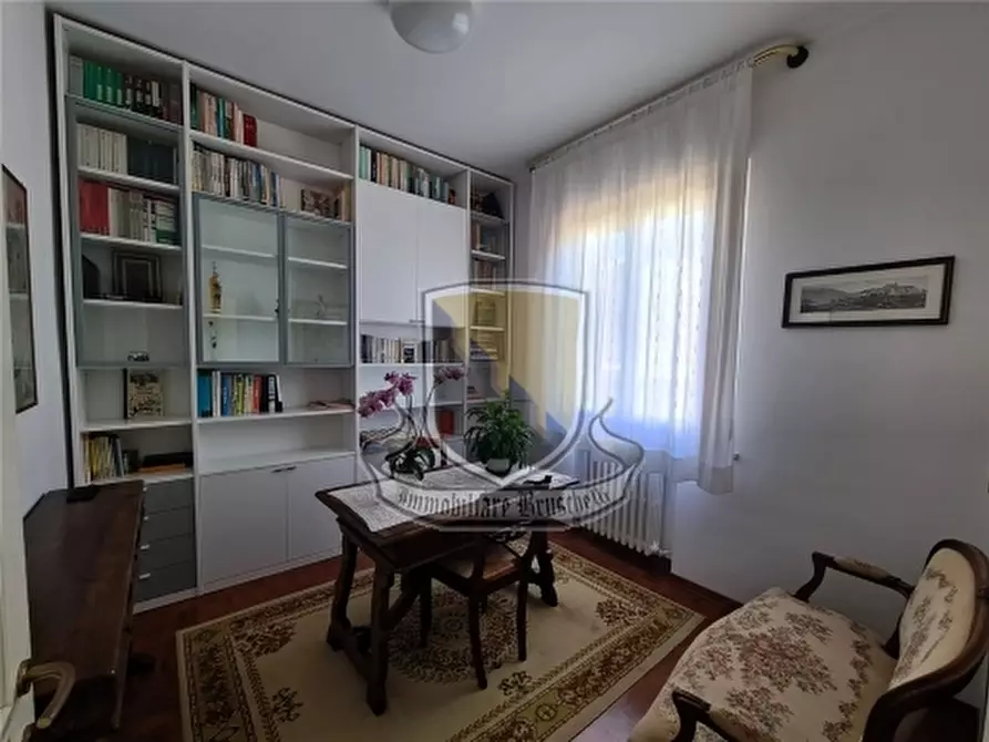 Immagine 8 di Villa in vendita  a Castelnuovo Berardenga