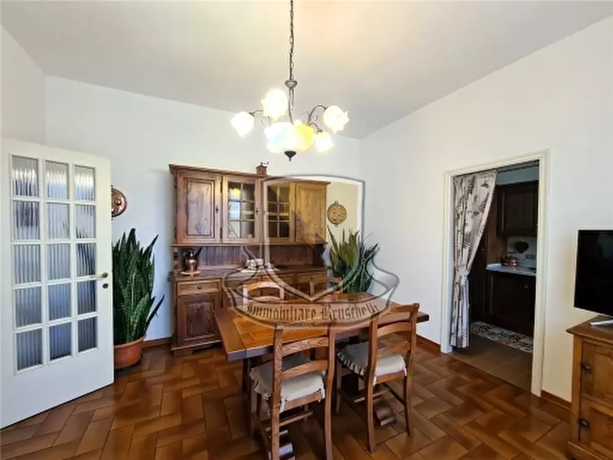 Immagine 13 di Villa in vendita  a Castelnuovo Berardenga