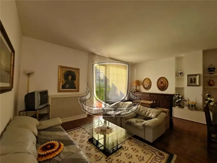 Immagine 20 di Villa in vendita  a Castelnuovo Berardenga