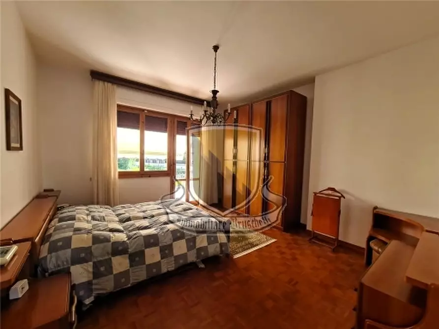 Immagine 32 di Villa in vendita  a Castelnuovo Berardenga