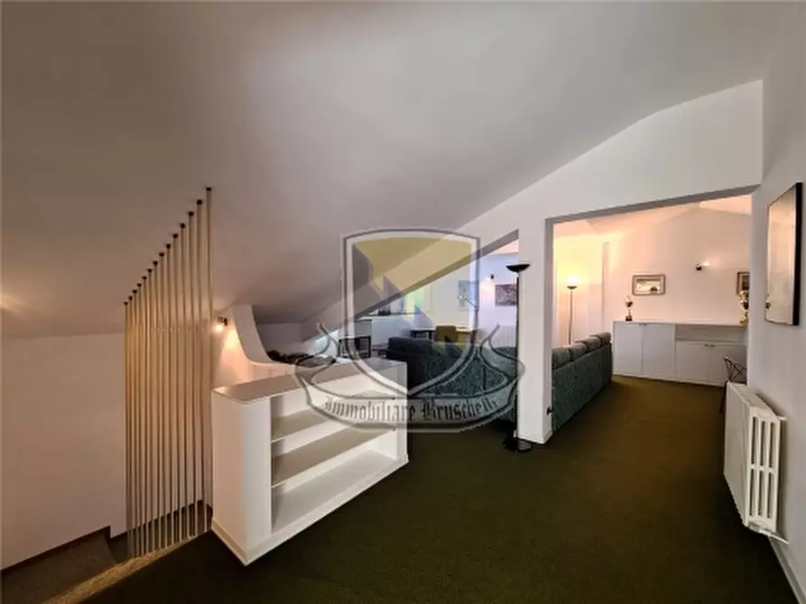 Immagine 38 di Villa in vendita  a Castelnuovo Berardenga