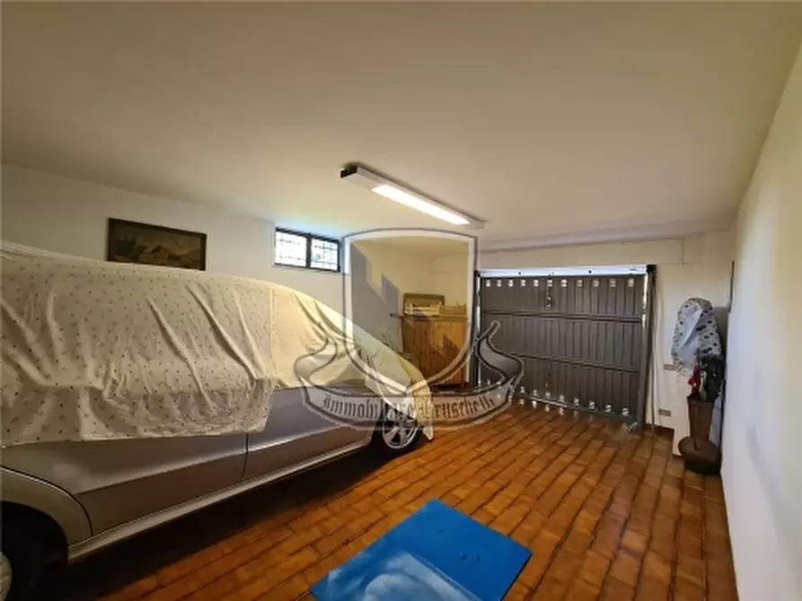 Immagine 50 di Villa in vendita  a Castelnuovo Berardenga