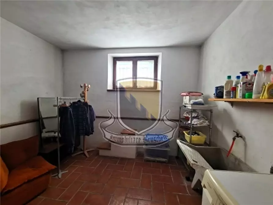 Immagine 19 di Villa in vendita  a Murlo