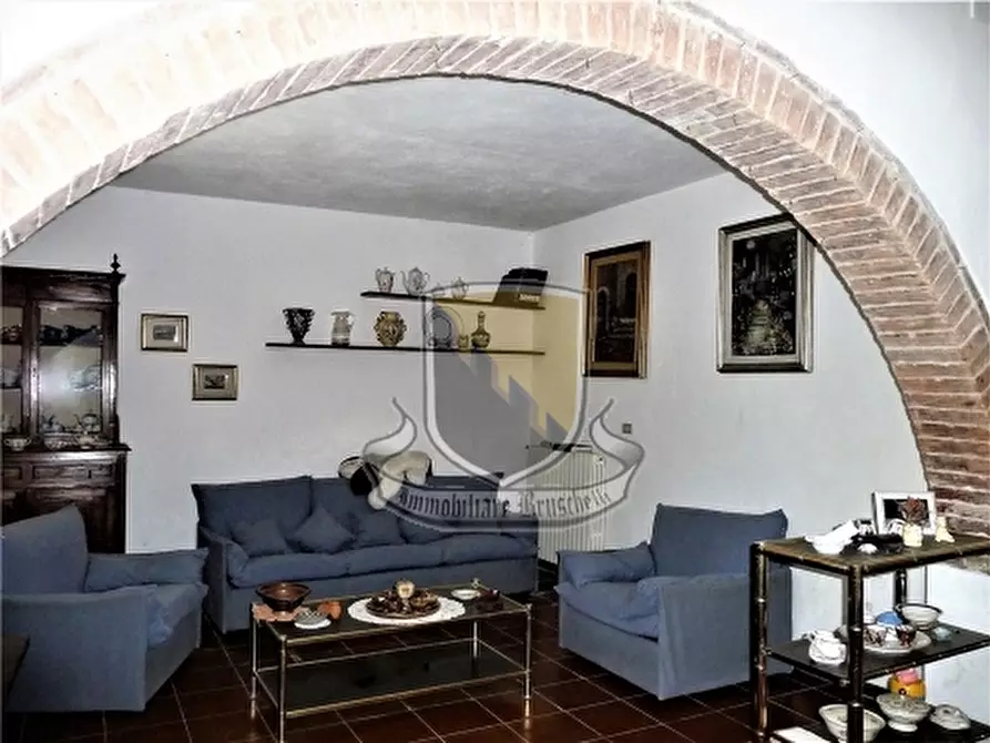 Immagine 6 di Rustico / casale in vendita  a Monticiano