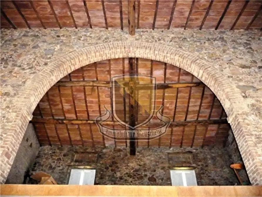 Immagine 13 di Rustico / casale in vendita  a Monticiano