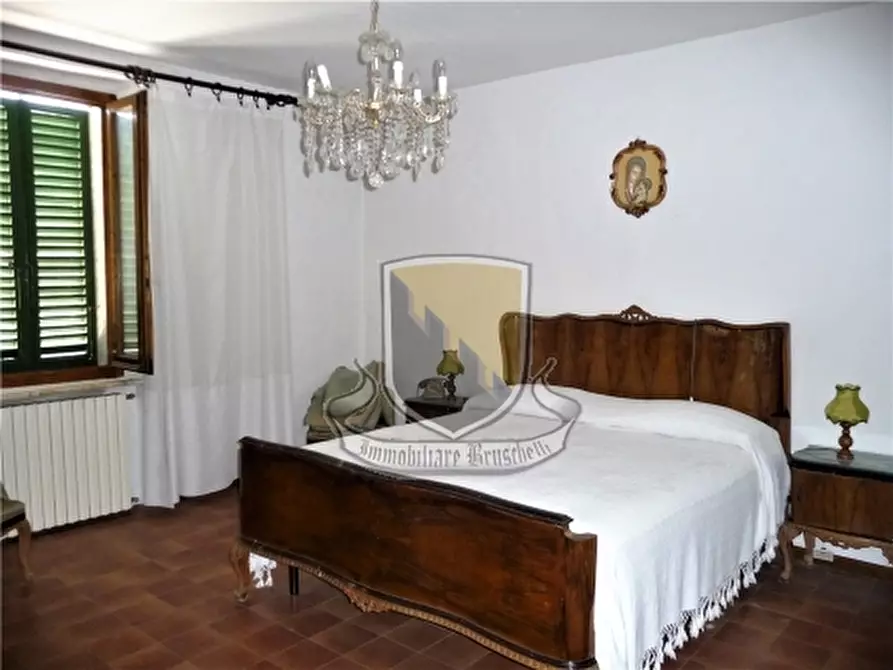 Immagine 18 di Rustico / casale in vendita  a Monticiano