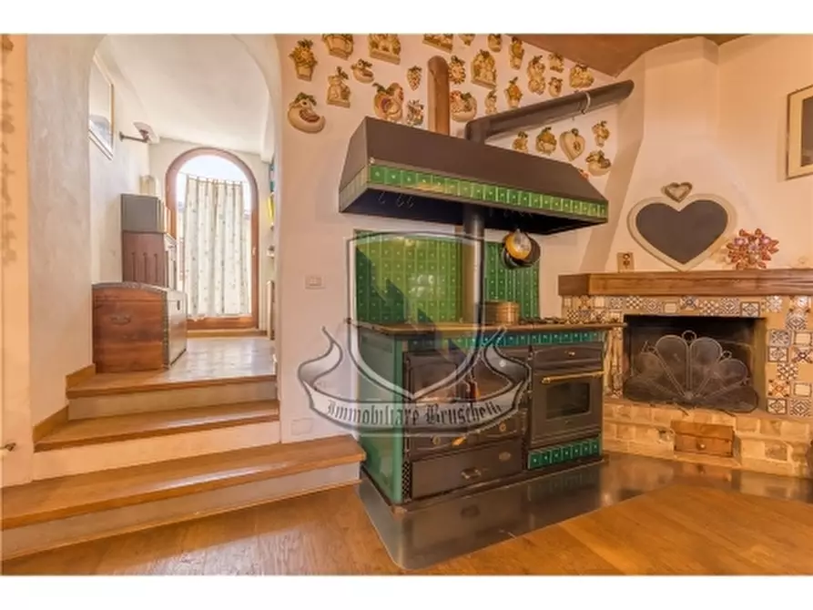 Immagine 5 di Rustico / casale in vendita  a Monteroni D'arbia