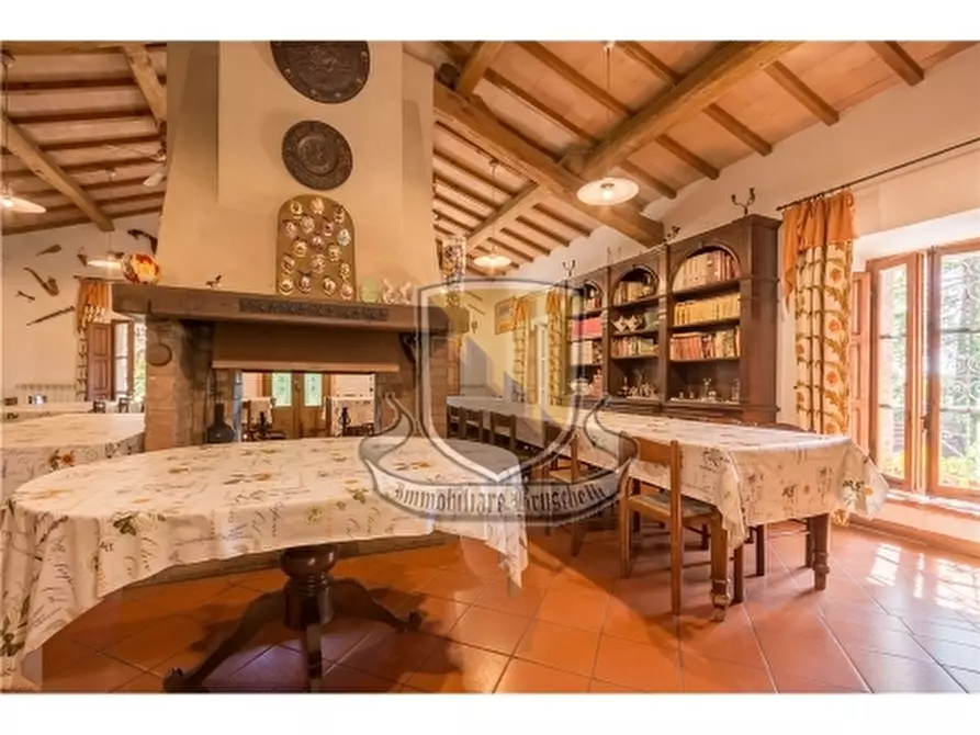 Immagine 8 di Rustico / casale in vendita  a Monteroni D'arbia
