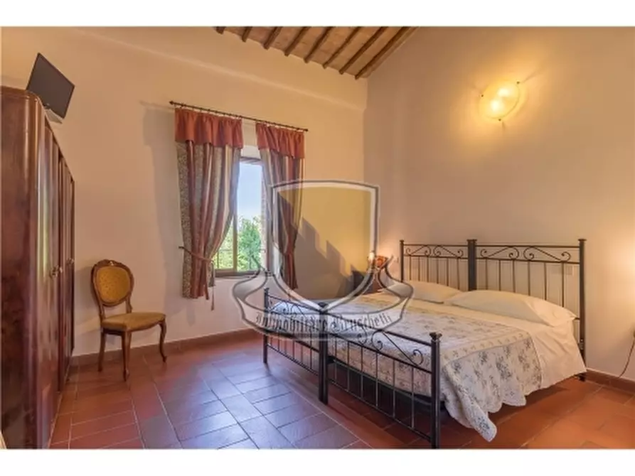 Immagine 15 di Rustico / casale in vendita  a Monteroni D'arbia